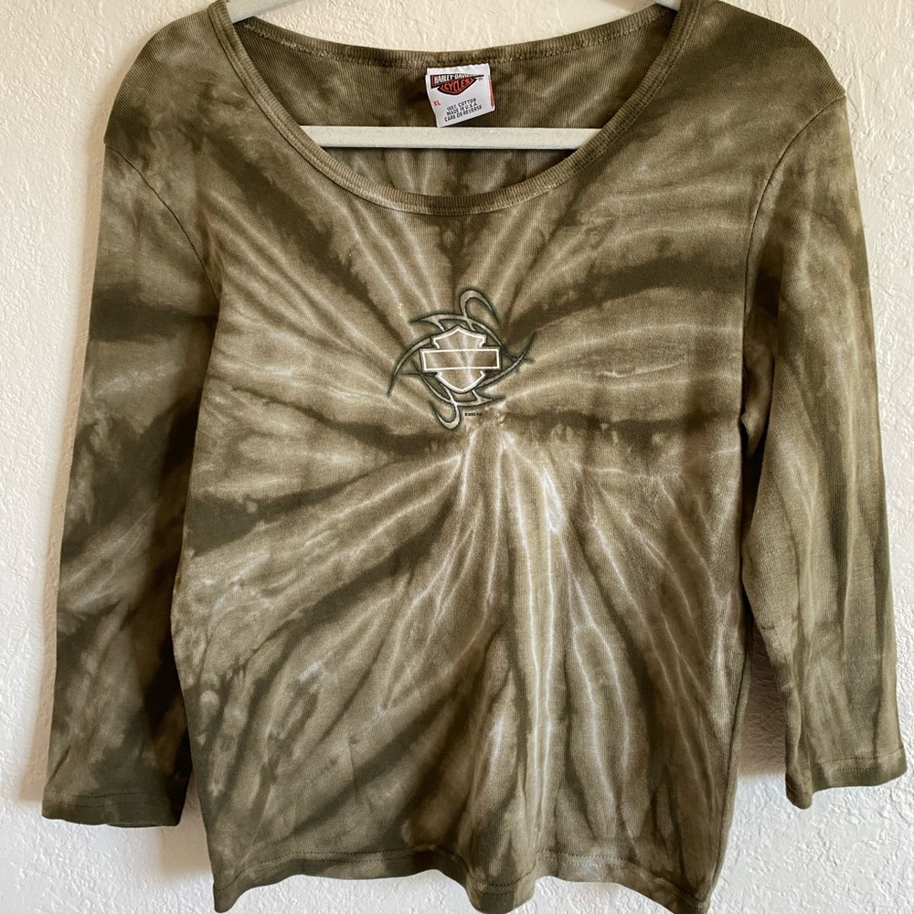 Harley Davidson long sleeve!